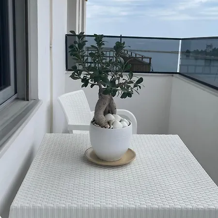 Sea Soon Apartman *